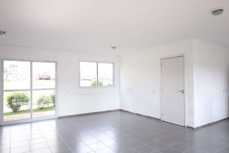Apartamento à venda com 44m², 2 quartos e sem vagaÁrea comum - Salão de festas