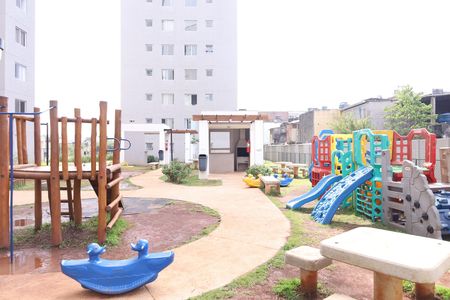 Apartamento à venda com 44m², 2 quartos e sem vagaÁrea comum