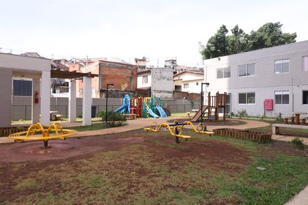 Apartamento à venda com 44m², 2 quartos e sem vagaÁrea comum - Playground