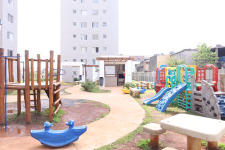 Apartamento à venda com 44m², 2 quartos e sem vagaÁrea comum - Playground
