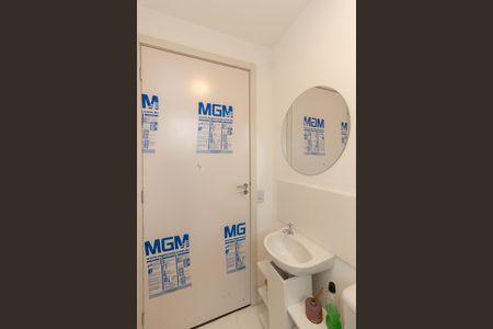 Apartamento à venda com 44m², 2 quartos e sem vaga Apartamento à venda com 44m², 2 quartos e sem vagaBanheiro