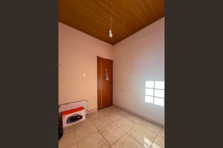 Casa para alugar com 70m², 2 quartos e sem vaga Casa para alugar com 70m², 2 quartos e sem vagaQuarto 1