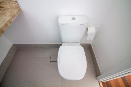 Apartamento à venda com 113m², 2 quartos e 2 vagasBanheiro da Suíte 1