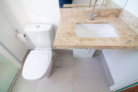 Apartamento à venda com 113m², 2 quartos e 2 vagasBanheiro da Suíte 2