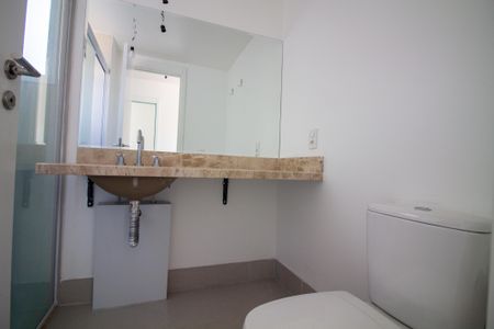 Apartamento à venda com 113m², 2 quartos e 2 vagasBanheiro da Suíte 1