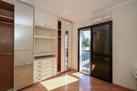 Apartamento à venda com 160m², 2 quartos e 2 vagasSuíte 2