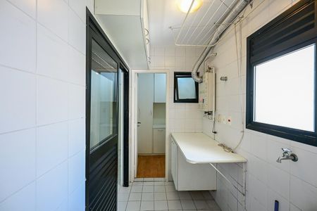 Apartamento à venda com 160m², 2 quartos e 2 vagasÁrea de Serviço 