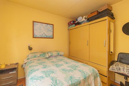 Quarto de apartamento para alugar com 1 quarto, 48m² em Azenha, Porto Alegre