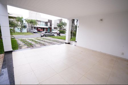 Casa de Condomínio para alugar com 4 quartos, 396m² em Residencial Granville, Goiânia