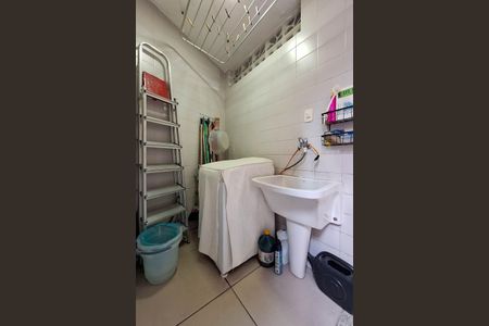 Casa para alugar com 168m², 2 quartos e 1 vagaÁrea de Serviço