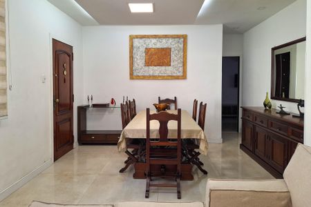 Sala de casa para alugar com 2 quartos, 168m² em Icaraí, Niterói