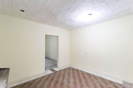 Casa para alugar com 80m², 2 quartos e 1 vaga