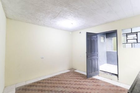 Casa para alugar com 80m², 2 quartos e 1 vaga
