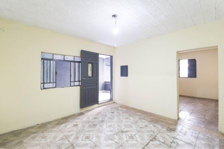 Casa para alugar com 80m², 2 quartos e 1 vaga