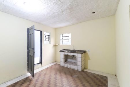 Casa para alugar com 80m², 2 quartos e 1 vaga