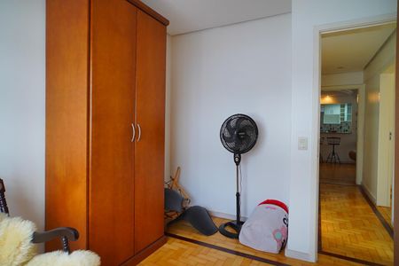 Apartamento para alugar com 130m², 3 quartos e sem vagaQuarto 2