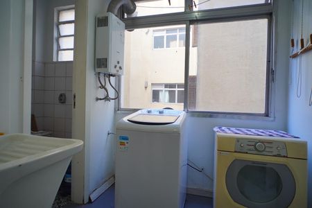 Apartamento para alugar com 130m², 3 quartos e sem vagaÁrea de serviço 