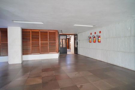 Apartamento para alugar com 130m², 3 quartos e sem vagaÁrea comum