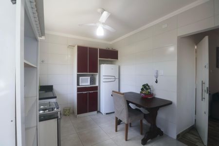 Apartamento para alugar com 70m², 2 quartos e 1 vagaCozinha