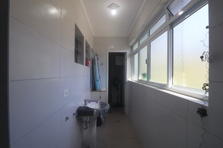 Apartamento para alugar com 70m², 2 quartos e 1 vagaÁrea de Serviço