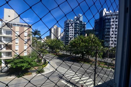 Apartamento para alugar com 70m², 2 quartos e 1 vagaVista