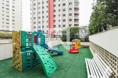 Apartamento para alugar com 90m², 3 quartos e 2 vagasÁrea comum - Playground