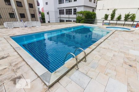 Apartamento para alugar com 90m², 3 quartos e 2 vagasÁrea comum - Piscina