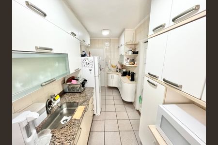 Apartamento para alugar com 90m², 3 quartos e 2 vagasCozinha