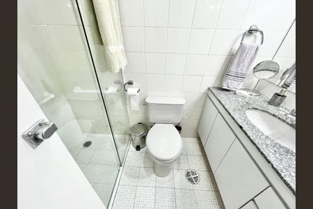 Apartamento para alugar com 90m², 3 quartos e 2 vagasBanheiro