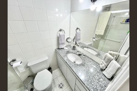 Apartamento para alugar com 90m², 3 quartos e 2 vagasBanheiro