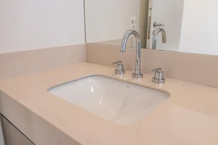 Apartamento para alugar com 123m², 3 quartos e 2 vagasBanheiro da Suíte 1