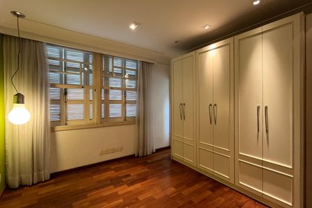 Casa para alugar com 300m², 3 quartos e 2 vagasSuíte 3