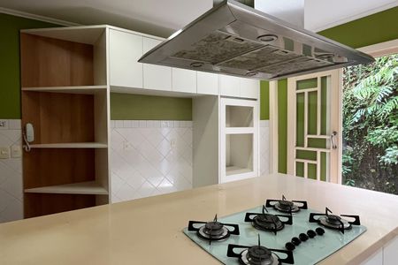 Casa para alugar com 300m², 3 quartos e 2 vagasCozinha