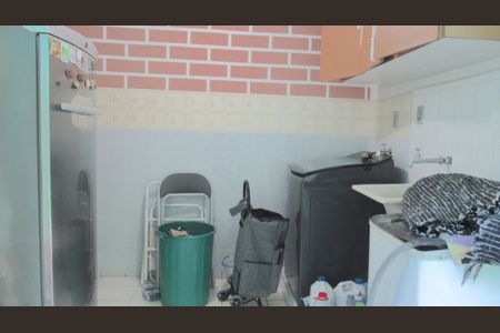 Casa à venda com 230m², 5 quartos e 3 vagasÁrea de Serviço 2