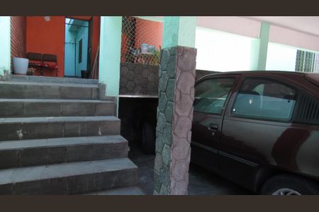 Casa à venda com 230m², 5 quartos e 3 vagasGaragem