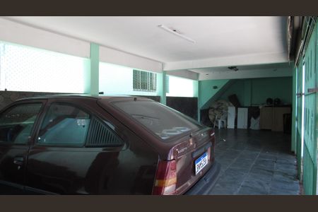 Casa à venda com 230m², 5 quartos e 3 vagasGaragem