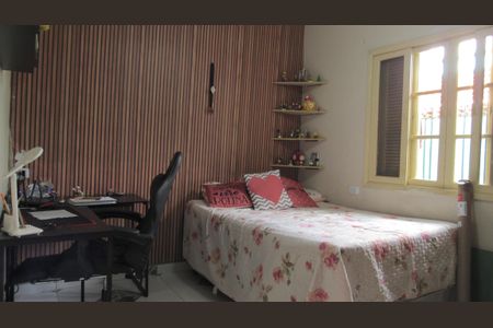Casa à venda com 230m², 5 quartos e 3 vagasQuarto 1