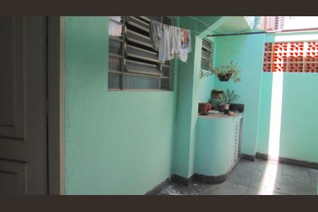 Casa à venda com 230m², 5 quartos e 3 vagasÁrea de Serviço 