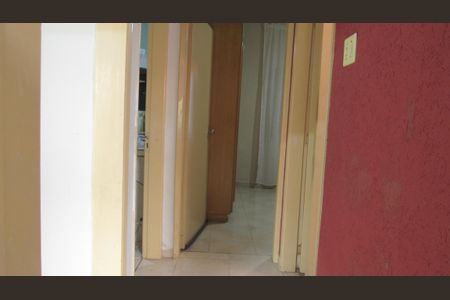 Casa à venda com 230m², 5 quartos e 3 vagasCorredor