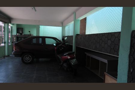 Casa à venda com 230m², 5 quartos e 3 vagasGaragem