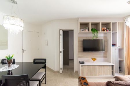 Sala de apartamento à venda com 2 quartos, 49m² em São Lucas, São Paulo