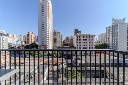 Apartamento à venda com 32m², 2 quartos e sem vagaVaranda