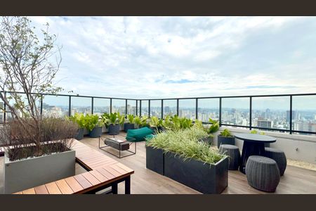 Apartamento para alugar com 35m², 1 quarto e sem vagaÁrea comum - Churrasqueira