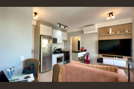 Sala de apartamento para alugar com 1 quarto, 35m² em Pinheiros, São Paulo