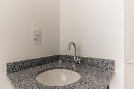 Apartamento à venda com 32m², 2 quartos e sem vagaBanheiro