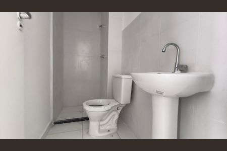 Apartamento à venda com 33m², 2 quartos e sem vagaBanheiro