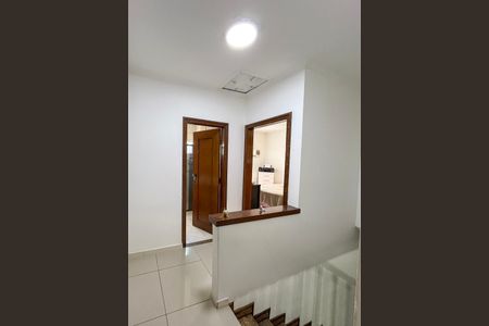 Casa à venda com 250m², 4 quartos e 4 vagasEntrada dos Quartos