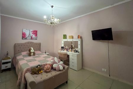 Casa à venda com 250m², 4 quartos e 4 vagasQuarto 2