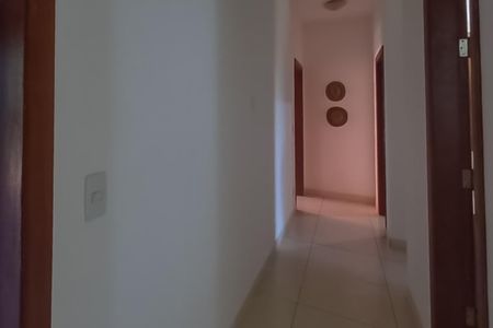 Casa à venda com 3 quartos, 1270m² em Almeida dos Pinheiro, Itabirito