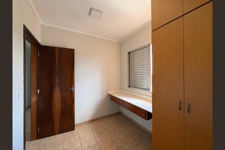 Casa à venda com 125m², 5 quartos e 2 vagasQuarto 1